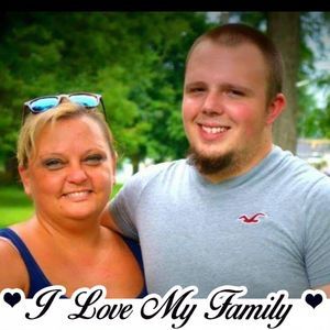 Meet your Posher, Robyn